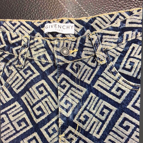 Geometric Patterned Wide-Leg Pants - Picture 6 of 8